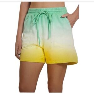 Zenana french Terry dip dye shorts with pockets  size small
